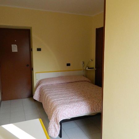 Albergo Michieletto Valmorea Kültér fotó