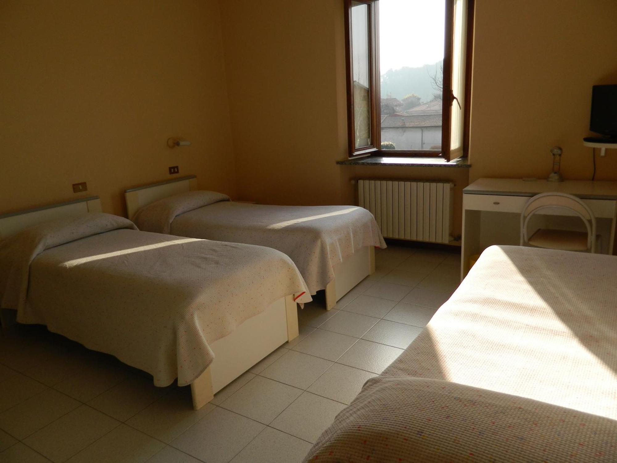 Albergo Michieletto Valmorea Kültér fotó