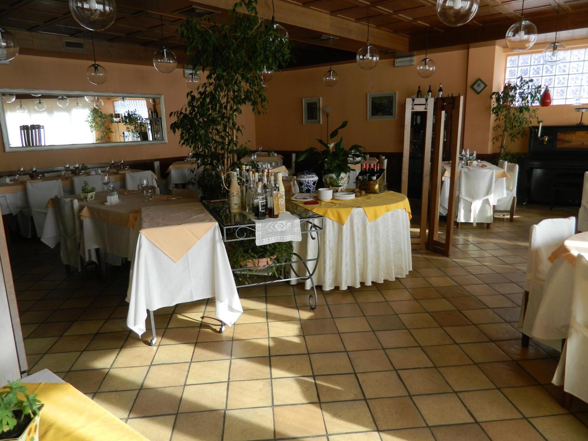 Albergo Michieletto Valmorea Kültér fotó